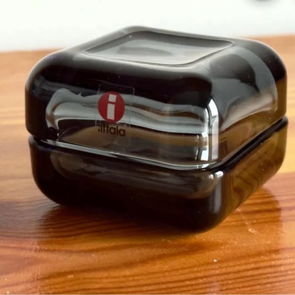 ITTALA SMOKY GRAY VITRIINI GLASS BOX - Picture 2 of 11